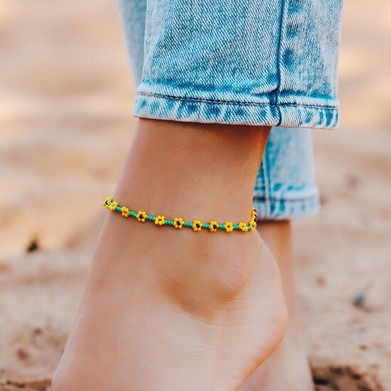 CHEVILLE À PERLES DE GRAINES DE TOURNESOL