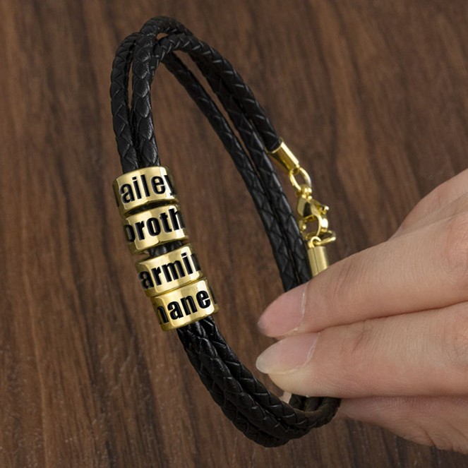 Bracelet en cuir tressé avec petites perles personnalisées