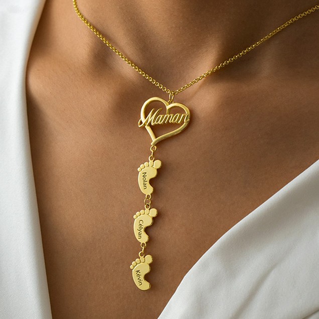 Collier maman personnalisé avec pendentifs pieds de bébé 1-10