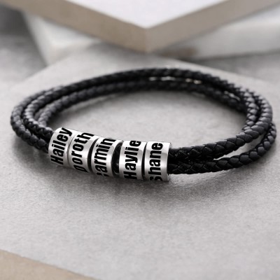 Bracelet en cuir tressé avec petites perles personnalisées en argent