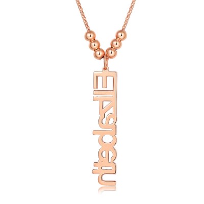 Collier de nom vertical personnalisé par placage à l'or rose 18 carats avec 1-4 pendentifs de nom