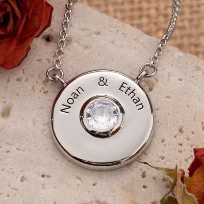 Cadeau personnalisé de collier de charme de disque de gravure pour le cadeau de Saint-Valentin de couples pour la petite amie