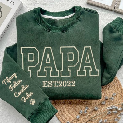 Sweat à capuche brodé papa personnalisé avec noms d'enfants cadeaux uniques pour la fête des pères