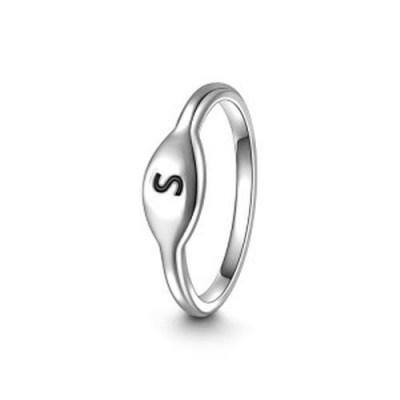 Bague initiale personnalisée en argent sterling S925