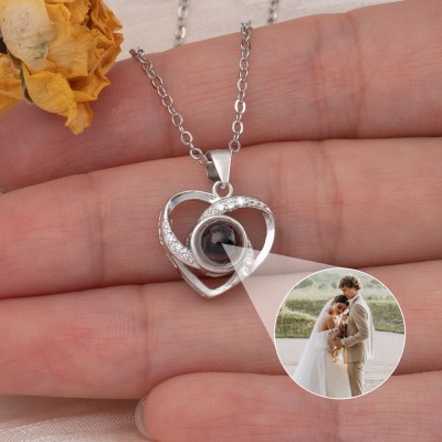 Cadeau personnalisé de collier de projection de photo d'animal familier de coeur pour elle